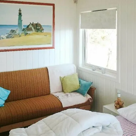 Three-bedroom Holiday In Fjell Holiday home *